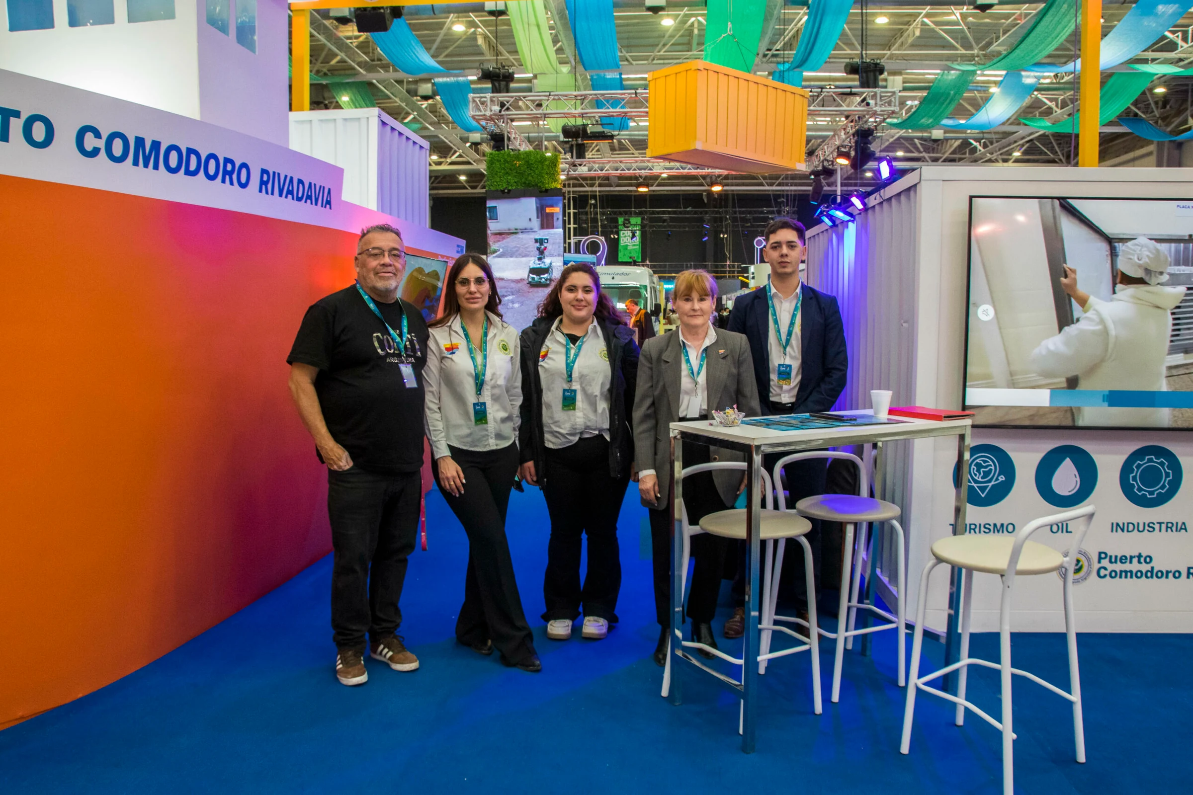 Con un barco de madera de cinco metros hecho por su propio personal, el Puerto de Comodoro Rivadavia se lució en la Expo Industrial y Comercial